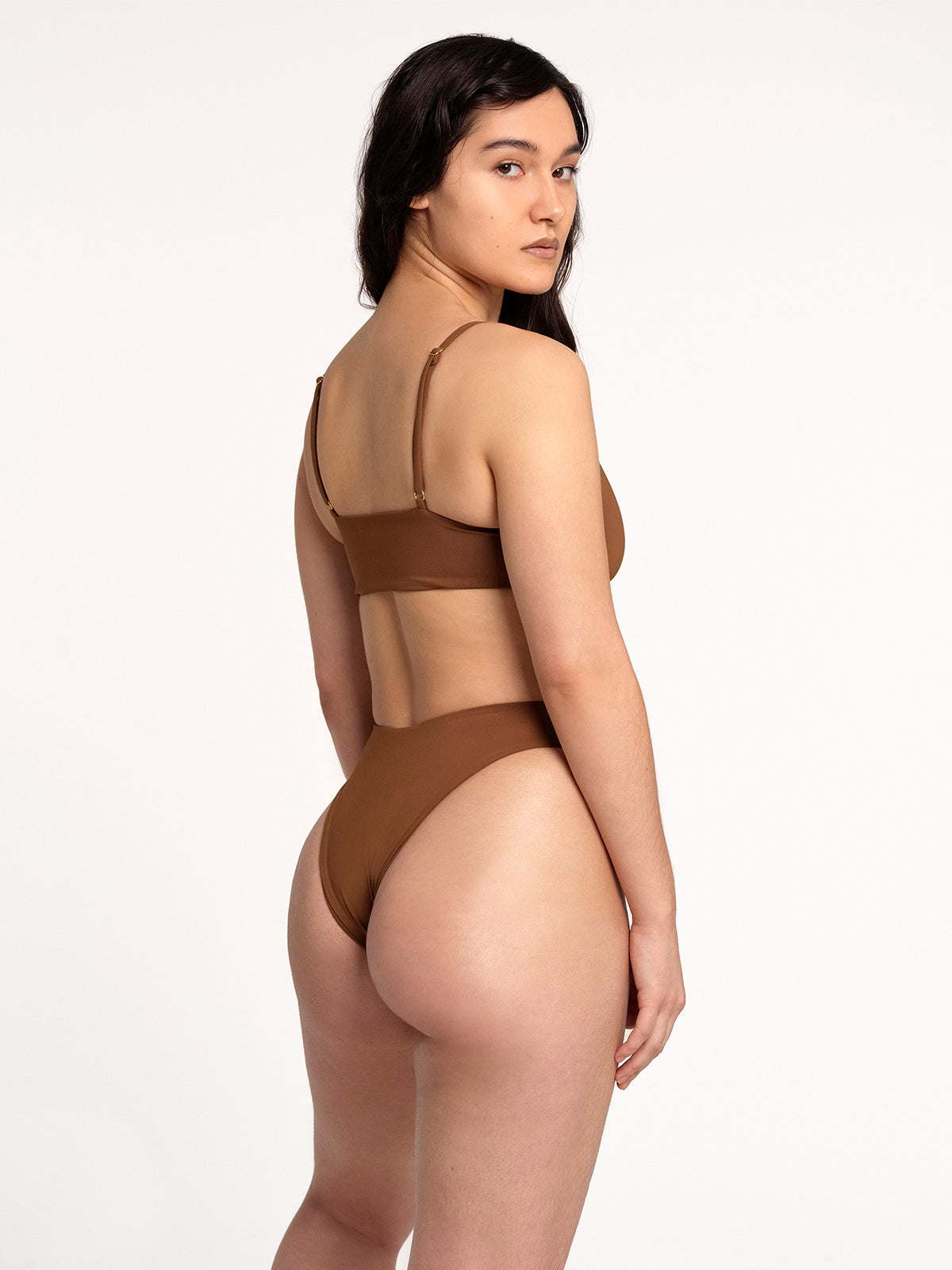 KIM // CINNAMON
